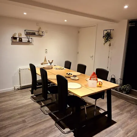 Falchenberch Apartment